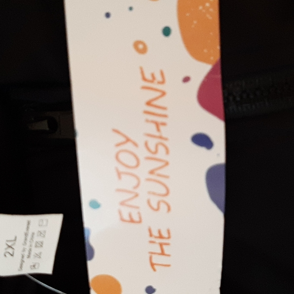 Enjoy thr Sunshine. NWT. 2X. Jacket coverup - Picture 4 of 4